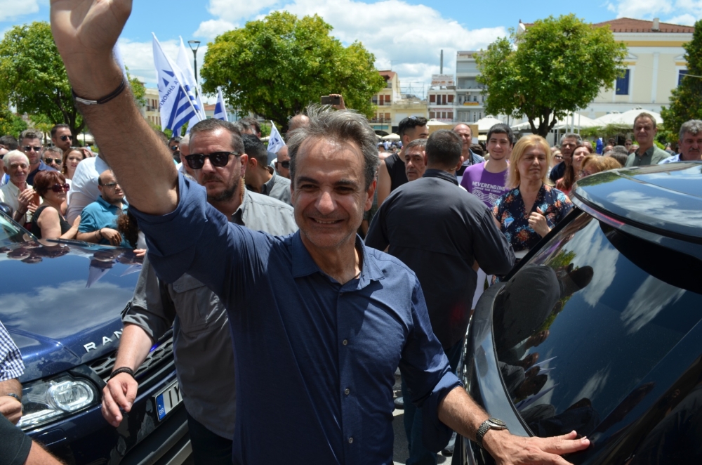 &Mu;&eta;&tau;&sigma;&omicron;&tau;ά&kappa;&eta;&sigmaf; &sigma;&tau;&eta; &Sigma;&pi;ά&rho;&tau;&eta;: &Sigma;&upsilon;&nu;ά&nu;&tau;&eta;&sigma;&eta; &mu;&epsilon; &pi;&omicron;&lambda;ί&tau;&epsilon;&sigmaf; &pi;&rho;&iota;&nu; &tau;&alpha; &epsilon;&gamma;&kappa;&alpha;ί&nu;&iota;&alpha; &sigma;&tau;&omicron;&nu; &Mu;&upsilon;&sigma;&tau;&rho;ά