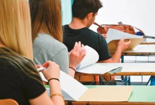 Πανελλαδικές 2027: Περισσότερες σχολές και νέες «διαδρομές» στο μηχανογραφικό