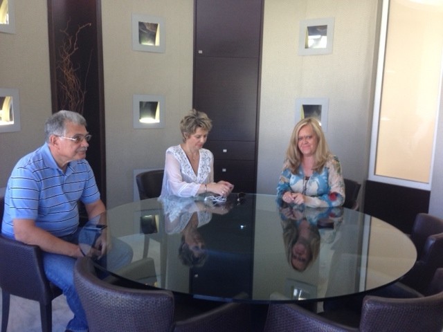 &Sigma;&tau;&omicron; &epsilon;&pi;ί&kappa;&epsilon;&nu;&tau;&rho;&omicron; &eta; &alpha;&nu;&alpha;&beta;ά&theta;&mu;&iota;&sigma;&eta; &tau;&omicron;&upsilon; &Nu;&omicron;&sigma;&omicron;&kappa;&omicron;&mu;&epsilon;ί&omicron;&upsilon; &Sigma;&pi;ά&rho;&tau;&eta;&sigmaf;