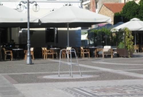 Σουρεαλισμός στην κ. πλατεία Σπάρτης