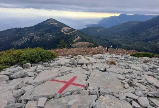 Εντείνονται οι αντιδράσεις για τις ανεμογεννήτριες στον Πάρνωνα