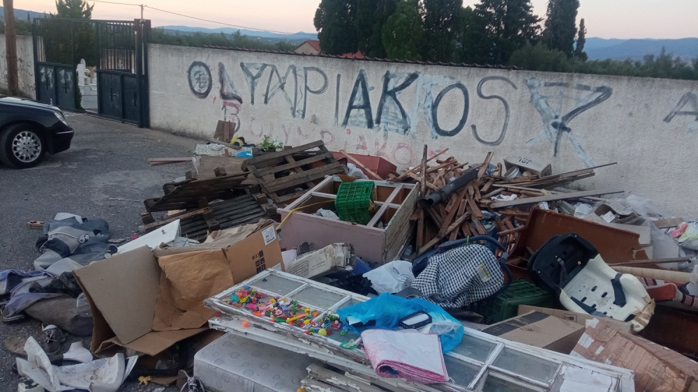 Ογκώδη κι… ανεγκέφαλοι