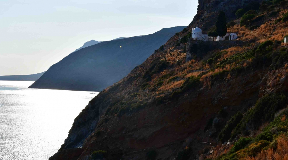 &Alpha;&kappa;&rho;&omega;&tau;ή&rho;&iota; &Mu;&alpha;&lambda;έ&alpha;: &Sigma;&alpha;&gamma;&eta;&nu;&epsilon;ύ&epsilon;&iota; &tau;&omicron; &laquo;Ά&gamma;&iota;&omicron;&nu; Ό&rho;&omicron;&sigmaf;&raquo; &tau;&eta;&sigmaf; &Pi;&epsilon;&lambda;&omicron;&pi;&omicron;&nu;&nu;ή&sigma;&omicron;&upsilon; (&Phi;&Omega;&Tau;&Omicron;)