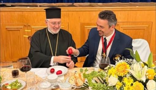 &Pi;ά&sigma;&chi;&alpha; &sigma;&tau;&eta; &Nu;έ&alpha; &Upsilon;ό&rho;&kappa;&eta; &gamma;&iota;&alpha; &tau;&omicron;&nu; &Gamma;&iota;ώ&rho;&gamma;&omicron; &Nu;&tau;ό&beta;&omicron;&lambda;&omicron;