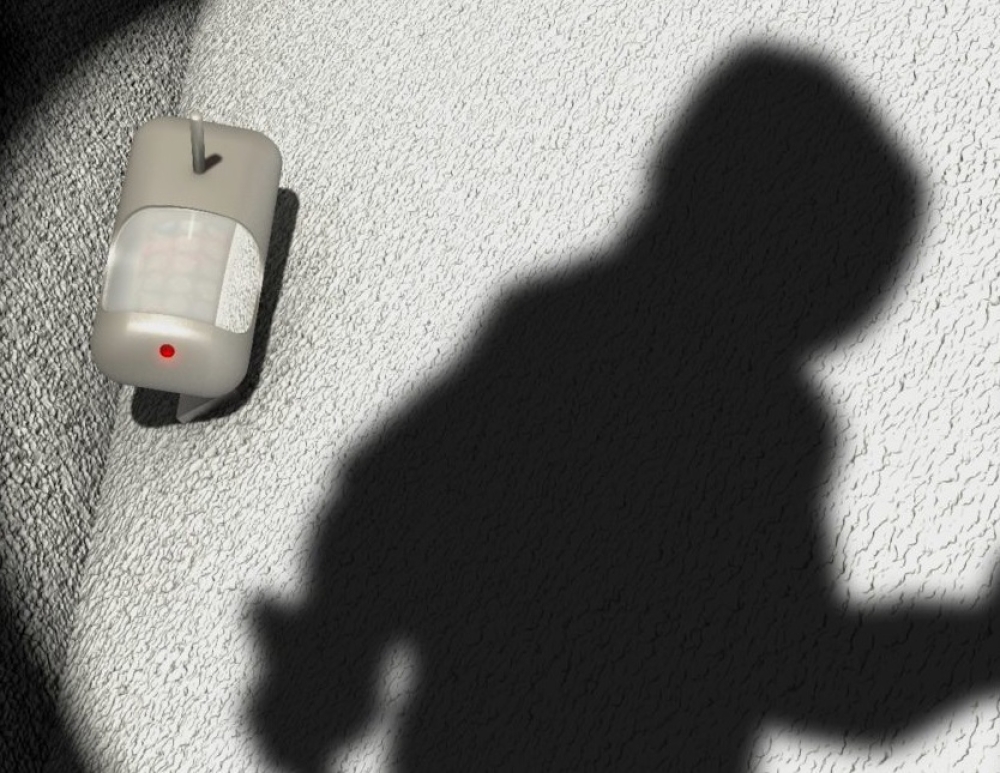 Ή&chi;&eta;&sigma;&epsilon; &laquo;&sigma;&epsilon;&iota;&rho;ή&nu;&alpha;&raquo; &kappa;&iota; έ&phi;&upsilon;&gamma;&epsilon; ά&rho;&omicron;&nu;-ά&rho;&omicron;&nu; &epsilon;&pi;ί&delta;&omicron;&xi;&omicron;&sigmaf; &delta;&iota;&alpha;&rho;&rho;ή&kappa;&tau;&eta;&sigmaf; &sigma;&tau;&omicron; &Xi;&eta;&rho;&omicron;&kappa;ά&mu;&pi;&iota;