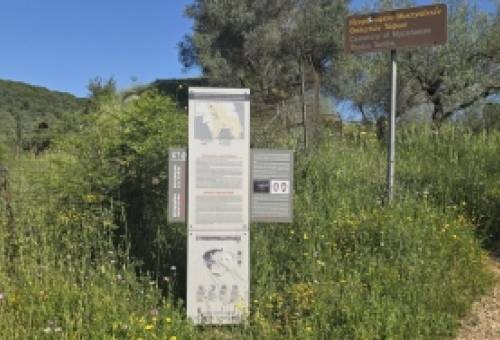 Προβολείς (και καλώς) στον ακριβό μας Μυστρά, ούτε... αχτίδα για την «ακριβή» σε υποσχέσεις Πελλάνα