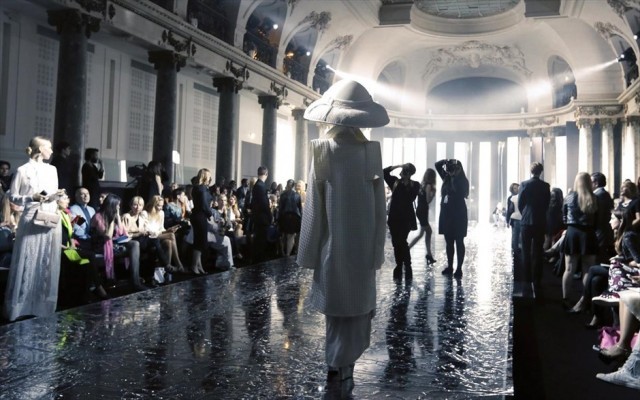 &Tau;&iota; &theta;&alpha; &phi;&omicron;&rho;&epsilon;&theta;&epsilon;ί &phi;έ&tau;&omicron;&sigmaf; &tau;&omicron; &Phi;&theta;&iota;&nu;ό&pi;&omega;&rho;&omicron;