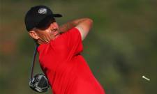 &laquo;Staysure Legends Tour Trophy&raquo;: &Sigma;&tau;&omicron; &pi;&alpha;&gamma;&kappa;ό&sigma;&mu;&iota;&omicron; &kappa;&omicron;&iota;&nu;ό &tau;&omicron;&upsilon; &gamma;&kappa;&omicron;&lambda;&phi; &sigma;&upsilon;&sigma;&tau;ή&nu;&epsilon;&tau;&alpha;&iota; &eta; &Pi;&epsilon;&lambda;&omicron;&pi;ό&nu;&nu;&eta;&sigma;&omicron;&sigmaf;