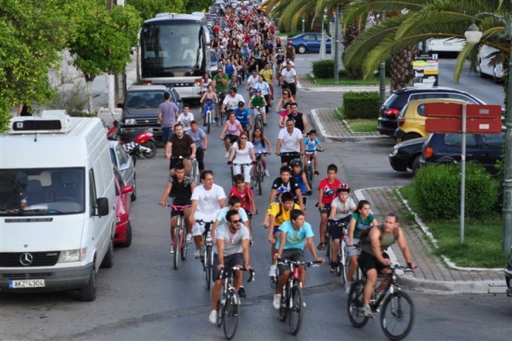 &Theta;&epsilon;&rho;&iota;&nu;έ&sigmaf; &pi;&omicron;&delta;&eta;&lambda;&alpha;&tau;&omicron;&beta;ό&lambda;&tau;&epsilon;&sigmaf; &alpha;&pi;ό &tau;&eta;&nu; &omicron;&mu;ά&delta;&alpha; &laquo;3&pi;&raquo;