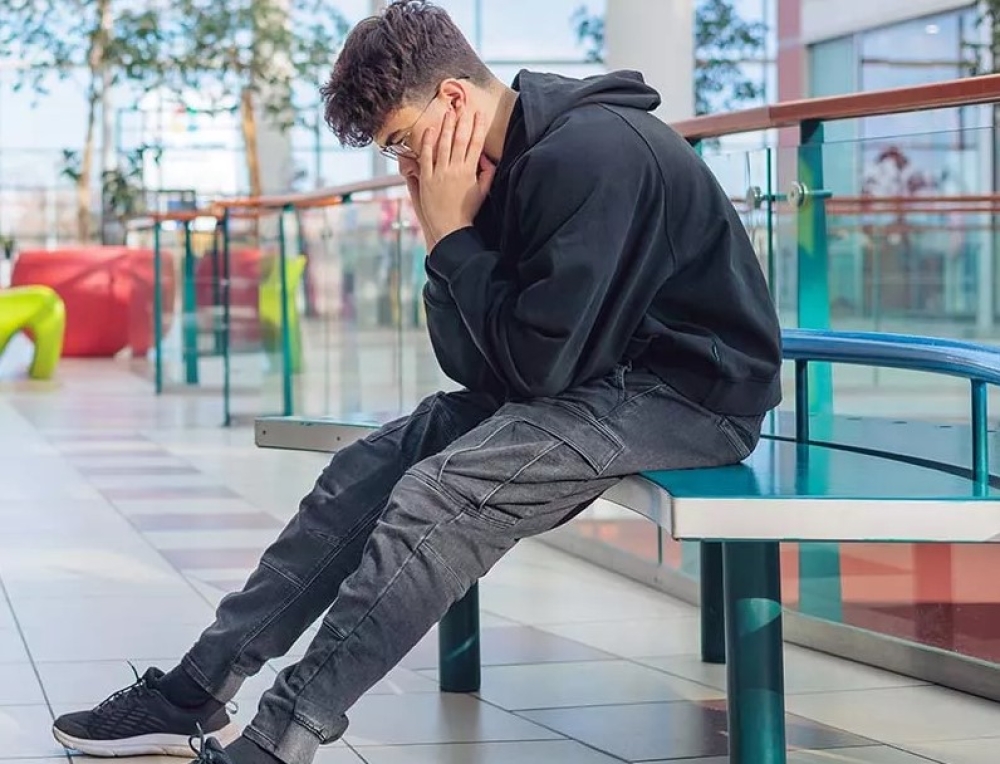 &Alpha;&upsilon;&tau;&iota;&sigma;&mu;ό&sigmaf;: &Gamma;&iota;&alpha;&tau;ί &kappa;ά&pi;&omicron;&iota;&alpha; ά&tau;&omicron;&mu;&alpha; &sigma;&tau;&omicron; &phi;ά&sigma;&mu;&alpha; &delta;&epsilon;&nu; &mu;&pi;&omicron;&rho;&omicron;ύ&nu; &nu;&alpha; &mu;&iota;&lambda;ή&sigma;&omicron;&upsilon;&nu;