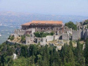 &Sigma;&tau;&omicron; &epsilon;&pi;ί&kappa;&epsilon;&nu;&tau;&rho;&omicron; &delta;&iota;&epsilon;&theta;&nu;&omicron;ύ&sigmaf; &sigma;&upsilon;&nu;&epsilon;&delta;&rho;ί&omicron;&upsilon; &omicron; &Mu;&upsilon;&sigma;&tau;&rho;ά&sigmaf;