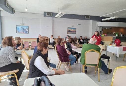 Μαθήματα ζωής στο ΚΑΠΗ Σπάρτης: Εκπαίδευση στις Πρώτες Βοήθειες