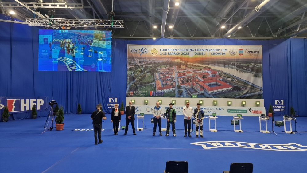 &Epsilon;&kappa;&pi;&lambda;&eta;&kappa;&tau;&iota;&kappa;ό&sigmaf; Ά&gamma;&gamma;&epsilon;&lambda;&omicron;&sigmaf; &Sigma;&alpha;&rho;&alpha;&nu;&tau;ά&kappa;&eta;&sigmaf; ή&rho;&theta;&epsilon; 4&omicron;&sigmaf; &sigma;&tau;&omicron; &Pi;&alpha;&nu;&epsilon;&upsilon;&rho;&omega;&pi;&alpha;ϊ&kappa;ό &Sigma;&kappa;&omicron;&pi;&omicron;&beta;&omicron;&lambda;ή&sigmaf;