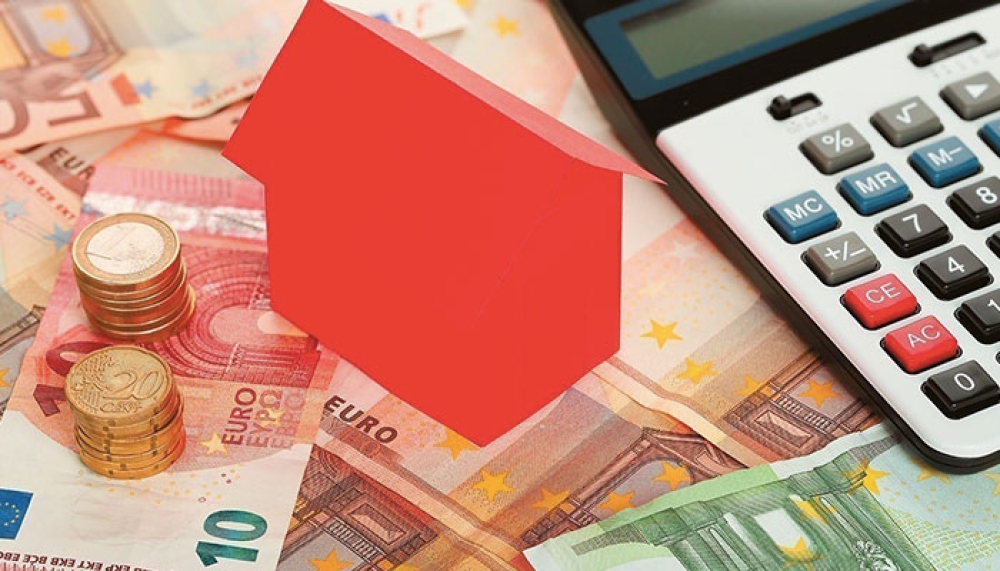 &Psi;&eta;&lambda;ά &alpha;&lambda;&lambda;ά &epsilon;&kappa;&tau;ό&sigmaf; &laquo;&kappa;ό&kappa;&kappa;&iota;&nu;&omicron;&upsilon;&raquo; &hellip;&beta;ά&theta;&rho;&omicron;&upsilon; &eta; &Pi;&epsilon;&lambda;&omicron;&pi;ό&nu;&nu;&eta;&sigma;&omicron;&sigmaf;