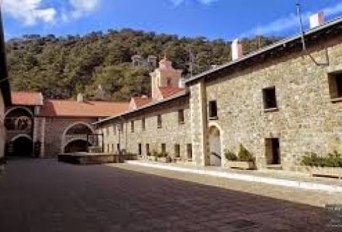 Η γριά κι η Παναγία του Κύκκου (Κύπρος)