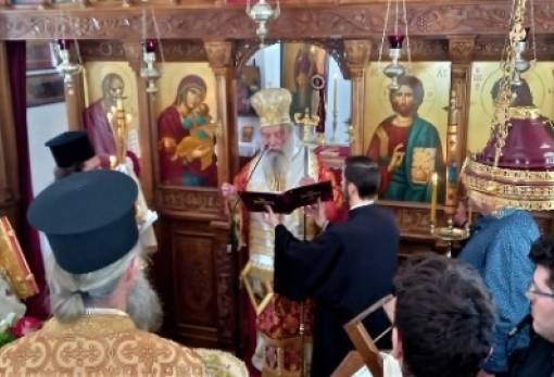 Πλήθος πιστών στην πανήγυρη της ΙΜ Αγ. Ιωάννη Θεολόγου στον Χάρακα