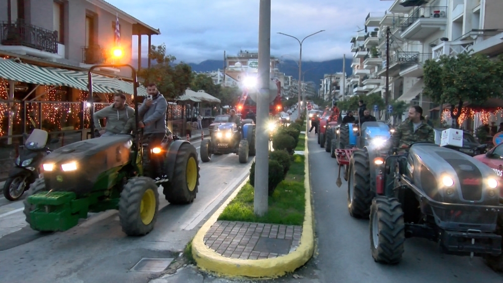 &Alpha;&gamma;&omega;&nu;&iota;&sigma;&tau;&iota;&kappa;ή &alpha;&pi;ό&beta;&alpha;&sigma;&eta; &sigma;&tau;&eta;&nu; &Tau;&rho;ί&pi;&omicron;&lambda;&eta; &gamma;&iota;&alpha; &tau;&omicron;&upsilon;&sigmaf; &alpha;&gamma;&rho;ό&tau;&epsilon;&sigmaf; &tau;&eta;&sigmaf; &Sigma;&pi;ά&rho;&tau;&eta;&sigmaf;