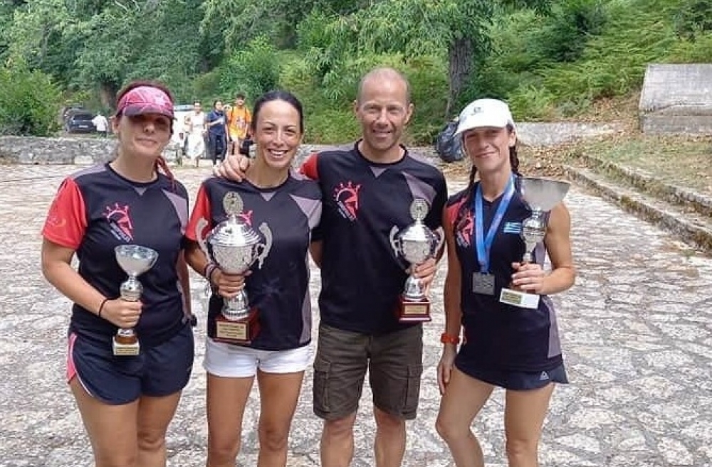 &Xi;&epsilon;&pi;έ&rho;&alpha;&sigma;&epsilon; &tau;&iota;&sigmaf; &delta;&upsilon;&sigma;&kappa;&omicron;&lambda;ί&epsilon;&sigmaf; &kappa;&alpha;&iota; &laquo;&nu;ί&kappa;&eta;&sigma;&epsilon;&raquo; &tau;&omicron; &laquo;&Kappa;&rho;ό&nu;&iota;&omicron; &Pi;έ&rho;&alpha;&sigma;&mu;&alpha;&raquo; (&Phi;&Omega;&Tau;&Omicron;-VIDEO)