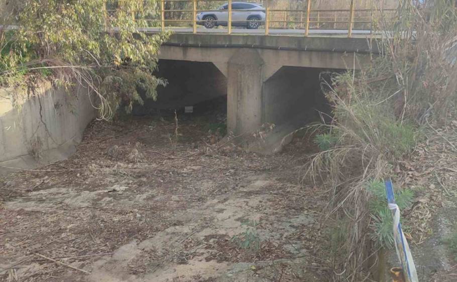 &Mu;&pi;&alpha;ί&nu;&epsilon;&iota; &tau;ά&xi;&eta; &sigma;&tau;&omicron; &chi;ά&omicron;&sigmaf; &delta;&epsilon;&kappa;&alpha;&epsilon;&tau;&iota;ώ&nu; &gamma;&iota;&alpha; &tau;&alpha; &rho;έ&mu;&alpha;&tau;&alpha;