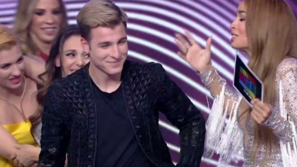 &laquo;&Beta;&alpha;&sigma;&iota;&lambda;&iota;ά&sigmaf;&raquo; &tau;&omicron;&upsilon; &laquo;House of Fame&raquo; &omicron; &Gamma;&upsilon;&theta;&epsilon;&iota;ά&tau;&eta;&sigmaf; &Sigma;&tau;. &Pi;&iota;&tau;&sigma;ί&nu;&iota;&alpha;&gamma;&kappa;&alpha;&sigmaf;! (VIDEO)