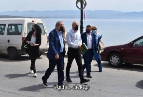 Στο Γύθειο ο Γιώργος Αμυράς για τους δασικούς χάρτες