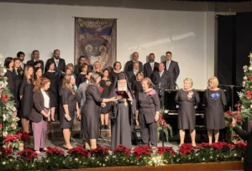 Ζεστή χριστουγεννιάτικη ατμόσφαιρα από τις μελωδίες της «Ταϋγέτης