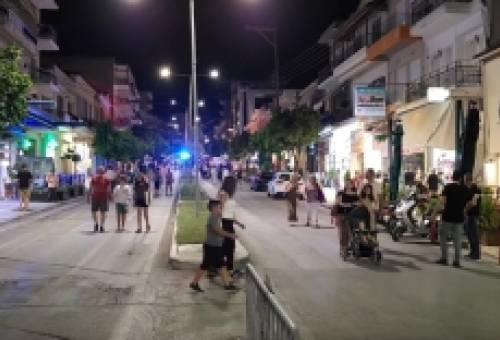 Γέμισε ζωή το κέντρο στη «Λευκή Νύχτα» της Σπάρτης (VIDEO)