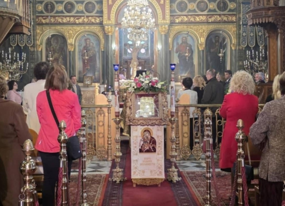 &Mu;&epsilon; &lambda;&alpha;&mu;&pi;&rho;ό&tau;&eta;&tau;&alpha; &omicron; 3&omicron;&sigmaf; &Epsilon;&omicron;&rho;&tau;&alpha;&sigma;&mu;ό&sigmaf; &tau;&omega;&nu; &Lambda;&alpha;&kappa;ώ&nu;&omega;&nu; &Alpha;&gamma;ί&omega;&nu; &sigma;&tau;&eta;&nu; &Kappa;&alpha;&lambda;&alpha;&mu;ά&tau;&alpha;