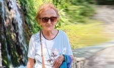 &Epsilon;&tau;ή&sigma;&iota;&omicron; &Mu;&nu;&eta;&mu;ό&sigma;&upsilon;&nu;&omicron; &gamma;&iota;&alpha; &tau;&eta;&nu; &Epsilon;&lambda;έ&nu;&alpha; &Chi;&rho;. &Pi;&alpha;&pi;&alpha;ϊ&omega;ά&nu;&nu;&omicron;&upsilon; &ndash; &Sigma;&tau;&epsilon;&phi;&alpha;&nu;&omicron;&pi;&omicron;ύ&lambda;&omicron;&upsilon;