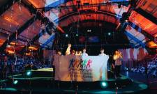 &Mu;&epsilon; 11 &alpha;&theta;&lambda;&eta;&tau;έ&sigmaf; &tau;&eta;&sigmaf; &nu;έ&alpha;&sigmaf; &gamma;&epsilon;&nu;&iota;ά&sigmaf; &laquo;&pi;&epsilon;&tau;ά&epsilon;&iota;&raquo; &gamma;&iota;&alpha; &Tau;&alpha;ϊ&beta;ά&nu; &omicron; &Delta;ή&mu;&omicron;&sigmaf; &Sigma;&pi;ά&rho;&tau;&eta;&sigmaf;