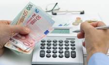 &Beta;&rho;&upsilon;&xi;έ&lambda;&lambda;&epsilon;&sigmaf;: &Epsilon;&pi;&alpha;&nu;&epsilon;&xi;έ&tau;&alpha;&sigma;&eta; 1.236 &phi;&omicron;&rho;&omicron;&alpha;&pi;&alpha;&lambda;&lambda;&alpha;&gamma;ώ&nu;