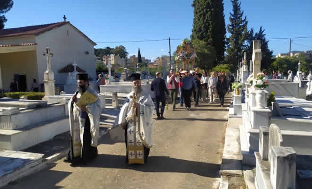 &laquo;&Eta; &Zeta;&omega;ή &epsilon;&nu; &Tau;ά&phi;&omega;&raquo; &sigma;&tau;&omicron; &Alpha;&rsquo; &Kappa;&omicron;&iota;&mu;&eta;&tau;ή&rho;&iota;&omicron; &Sigma;&pi;ά&rho;&tau;&eta;&sigmaf;: &Alpha;&pi;ό &tau;&omicron;&nu; &Epsilon;&pi;&iota;&tau;ά&phi;&iota;&omicron; &sigma;&tau;&omicron; &phi;&omega;&sigmaf; &tau;&eta;&sigmaf; &Alpha;&nu;&alpha;&sigma;&tau;ά&sigma;&epsilon;&omega;&sigmaf;