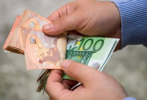 Ο χάρτης των πληρωμών από τον e-ΕΦΚΑ και τη ΔΥΠΑ έως τις 28 Αυγούστου