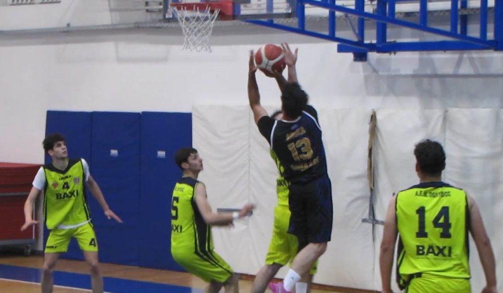 &Alpha;1&rsquo; &Epsilon;&Kappa;&Alpha;&Sigma;&Kappa;&Epsilon;&Nu;&Omicron;&Pi;: &Kappa;&alpha;&tau;&alpha;&iota;&gamma;&iota;&sigma;&tau;&iota;&kappa;ό&sigmaf; &Alpha;&Pi;&Omicron;&Epsilon;&Lambda; έ&sigma;&pi;&alpha;&sigma;&epsilon; &tau;&omicron; &laquo;&kappa;&omicron;&nu;&tau;έ&rho;&raquo; &mu;&epsilon; &rho;&epsilon;&kappa;ό&rho; &nu;&iota;&kappa;ώ&nu;