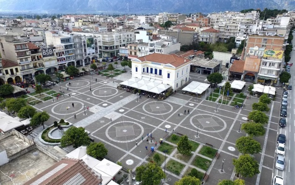&Eta; &Sigma;&pi;ά&rho;&tau;&eta; &upsilon;&psi;ώ&nu;&epsilon;&iota; &alpha;&pi;&alpha;&gamma;&omicron;&rho;&epsilon;&upsilon;&tau;&iota;&kappa;ό &sigma;&tau;&omicron;&upsilon;&sigmaf; &laquo;&Sigma;&pi;&alpha;&rho;&tau;&iota;ά&tau;&epsilon;&sigmaf;&raquo;