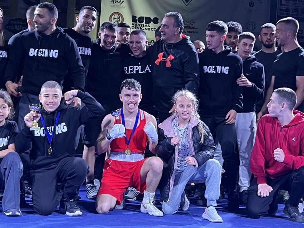 &Mu;&epsilon; &alpha;&pi;ό&lambda;&upsilon;&tau;&eta; &epsilon;&pi;&iota;&tau;&upsilon;&chi;ί&alpha; &tau;&omicron; 3&omicron; &Pi;&alpha;&nu;&epsilon;&lambda;&lambda;ή&nu;&iota;&omicron; &Kappa;ύ&pi;&epsilon;&lambda;&lambda;&omicron; &Pi;&upsilon;&gamma;&mu;&alpha;&chi;ί&alpha;&sigmaf; &Sigma;&pi;ά&rho;&tau;&eta;&sigmaf;