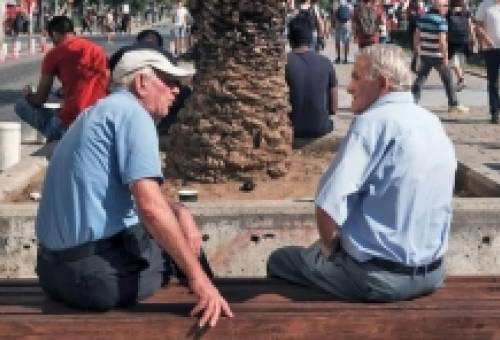 Σύνταξη πριν τα 62: Ποιοι «κερδίζουν» πρόωρη έξοδο το 2026