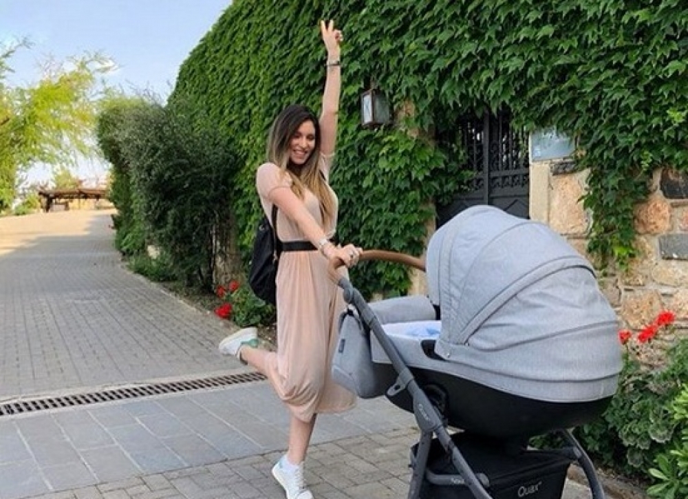 &Sigma;&tau;&alpha; &pi;ά&tau;&rho;&iota;&alpha; &epsilon;&delta;ά&phi;&eta; &tau;&eta;&sigmaf; &Lambda;&alpha;&kappa;&omega;&nu;ί&alpha;&sigmaf; &gamma;&iota;&alpha; &tau;&eta;&nu; &Pi;&rho;&omega;&tau;&omicron;&mu;&alpha;&gamma;&iota;ά &eta; &Alpha;&theta;. &Omicron;&iota;&kappa;&omicron;&nu;&omicron;&mu;ά&kappa;&omicron;&upsilon;!