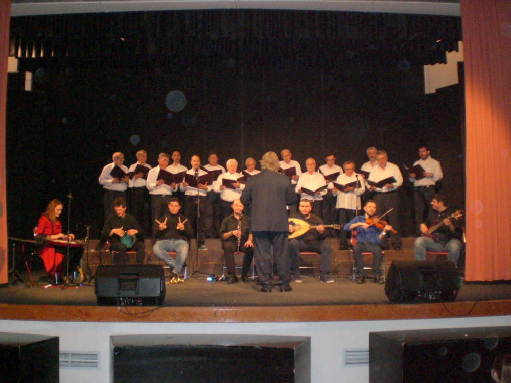 &Sigma;&upsilon;&nu;ά&nu;&tau;&eta;&sigma;&eta; &mu;&epsilon; &tau;&iota;&sigmaf; &laquo;&rho;ί&zeta;&epsilon;&sigmaf;&raquo; &mu;&alpha;&sigmaf; &sigma;&tau;&eta;&nu; &laquo;7&eta; &Chi;&omicron;&rho;&omega;&delta;&iota;&alpha;&kappa;ή &Sigma;&upsilon;&nu;ά&nu;&tau;&eta;&sigma;&eta;&raquo; &sigma;&tau;&eta; &Sigma;&pi;ά&rho;&tau;&eta;! (&Phi;&Omega;&Tau;&Omicron;)