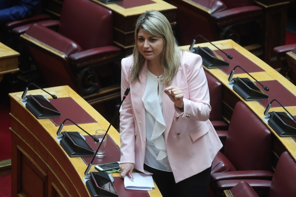 &Nu;ά&gamma;&iota;&alpha; &Gamma;&rho;&eta;&gamma;&omicron;&rho;ά&kappa;&omicron;&upsilon;: &Sigma;&omicron;&beta;&alpha;&rho;ά &kappa;&epsilon;&nu;ά &sigma;&tau;&eta;&nu; &pi;&alpha;&rho;ά&lambda;&lambda;&eta;&lambda;&eta; &sigma;&tau;ή&rho;&iota;&xi;&eta; &sigma;&tau;&omicron; &delta;&eta;&mu;&omicron;&tau;&iota;&kappa;ό &sigma;&chi;&omicron;&lambda;&epsilon;ί&omicron; &Sigma;&upsilon;&kappa;έ&alpha;&sigmaf; &ndash; &Mu;&epsilon;&tau;&alpha;&mu;ό&rho;&phi;&omega;&sigma;&eta;&sigmaf;