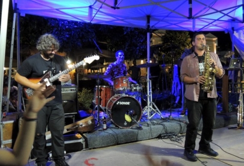 Imam Baildi live: Η συναυλία που έσπασε τη φθινοπωρινή καλλιτεχνική «ανομβρία»