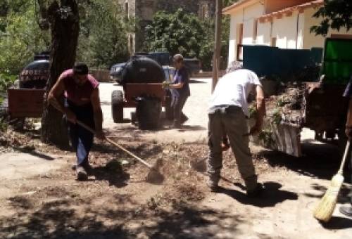 Οι Αγριανιάτες κρατούν το χωριό τους στην κορυφή