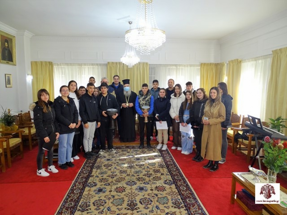 Έ&psi;&alpha;&lambda;&alpha;&nu; &tau;&alpha; &kappa;ά&lambda;&alpha;&nu;&tau;&alpha; &sigma;&tau;&omicron;&nu; &Mu;&eta;&tau;&rho;&omicron;&pi;&omicron;&lambda;ί&tau;&eta; &Epsilon;&upsilon;&sigma;&tau;ά&theta;&iota;&omicron;