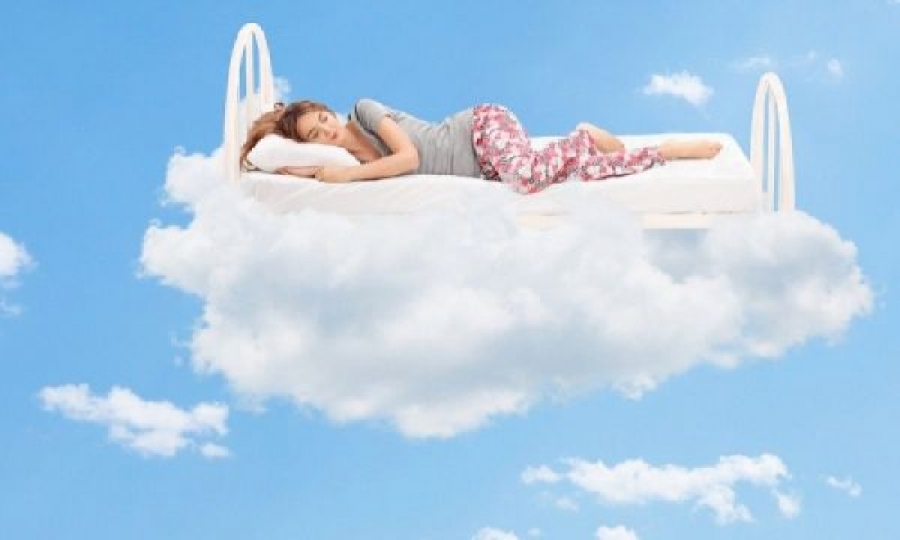 &Gamma;&iota;&alpha;&tau;ί &beta;&lambda;έ&pi;&omicron;&upsilon;&mu;&epsilon; &tau;&omicron; ί&delta;&iota;&omicron; ό&nu;&epsilon;&iota;&rho;&omicron; &xi;&alpha;&nu;ά &kappa;&alpha;&iota; &xi;&alpha;&nu;ά;