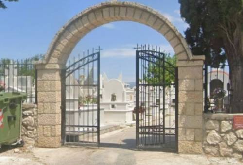 Κλειστό τις νυχτερινές ώρες το Νεκροταφείο Σκάλας