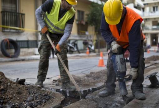 Σε εξέλιξη οι εργασίες οπτικής ίνας στον Δ. Σπάρτης