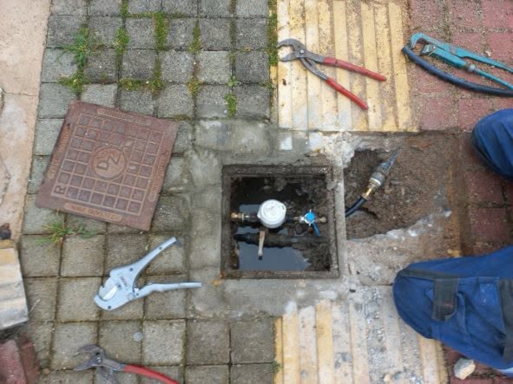 &Mu;&pi;&alpha;ί&nu;&omicron;&upsilon;&nu; &psi;&eta;&phi;&iota;&alpha;&kappa;ά &upsilon;&delta;&rho;ό&mu;&epsilon;&tau;&rho;&alpha; &kappa;&alpha;&iota; &sigma;&tau;&omicron; &Beta;&alpha;&lambda;&tau;ά&kappa;&iota;