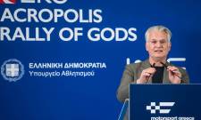 &Pi;&tau;&omega;&chi;ό&sigmaf; &gamma;&iota;&alpha; &Rho;ά&lambda;&lambda;&upsilon; &Alpha;&kappa;&rho;ό&pi;&omicron;&lambda;&iota;&sigmaf;: &laquo;&Alpha;&nu;&alpha;&pi;&tau;&upsilon;&xi;&iota;&alpha;&kappa;ό&sigmaf; &mu;&omicron;&chi;&lambda;ό&sigmaf; &kappa;&alpha;&iota; &delta;&iota;&epsilon;&theta;&nu;έ&sigmaf; &alpha;&phi;ή&gamma;&eta;&mu;&alpha; &gamma;&iota;&alpha; &tau;&eta;&nu; &Pi;&epsilon;&lambda;&omicron;&pi;ό&nu;&nu;&eta;&sigma;&omicron;&raquo;