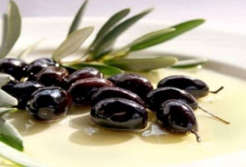 Επιτραπέζια ελιά: Ποιοτική η παραγωγή για τις μαύρες ποικιλίες