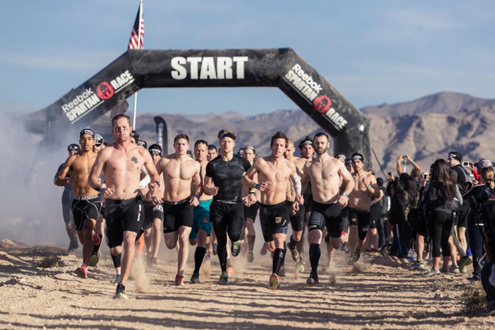 &Mu;&iota;&alpha; &epsilon;&beta;&delta;&omicron;&mu;ά&delta;&alpha; &alpha;&pi;έ&mu;&epsilon;&iota;&nu;&epsilon; &gamma;&iota;&alpha; &tau;&omicron; &laquo;Spartan Race&raquo; &tau;&eta;&sigmaf; &Sigma;&pi;ά&rho;&tau;&eta;&sigmaf;! (VIDEO-&Phi;&Omega;&Tau;&Omicron;)